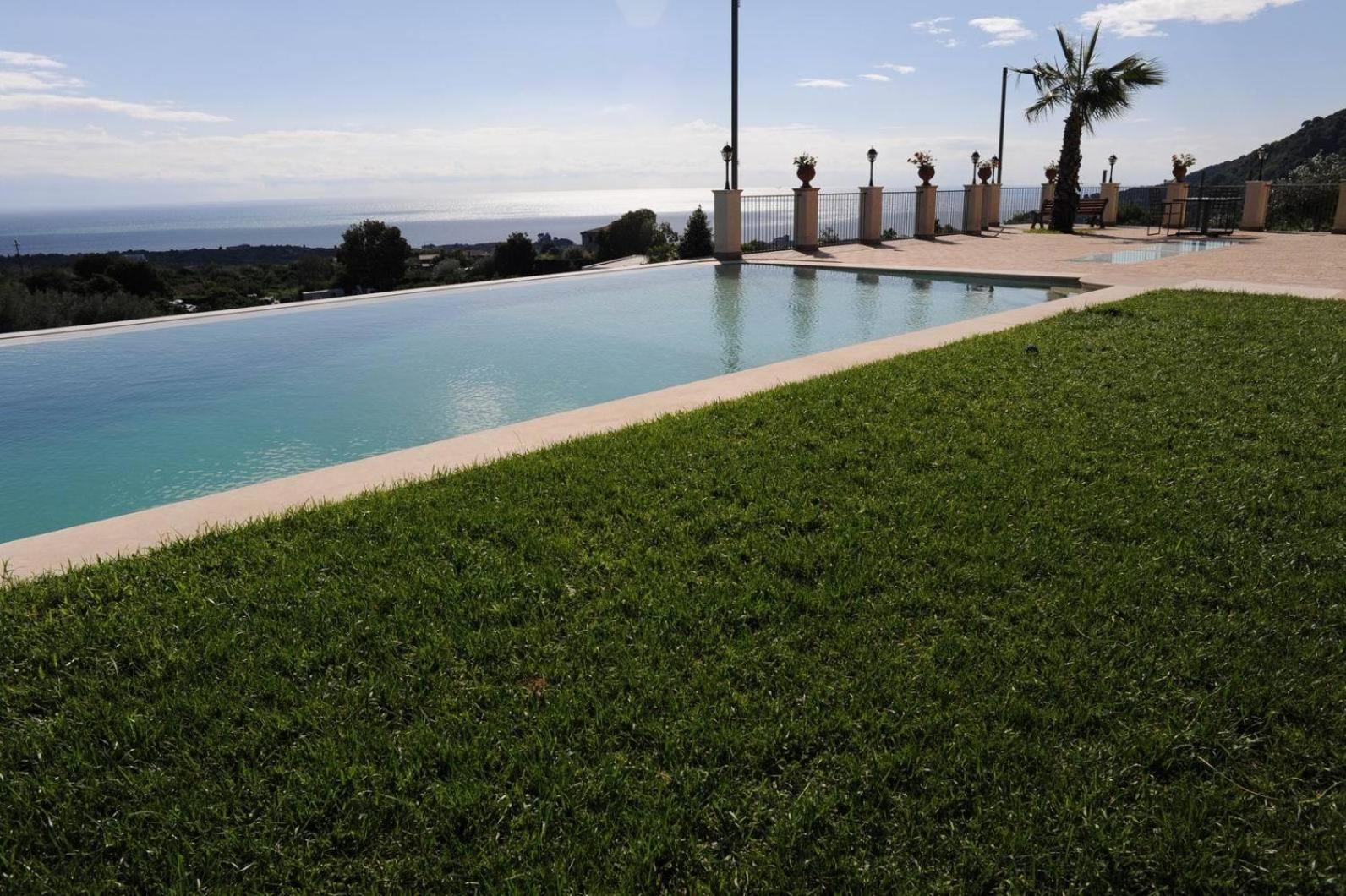 Tenuta Santa Tecla Ачиреале Экстерьер фото