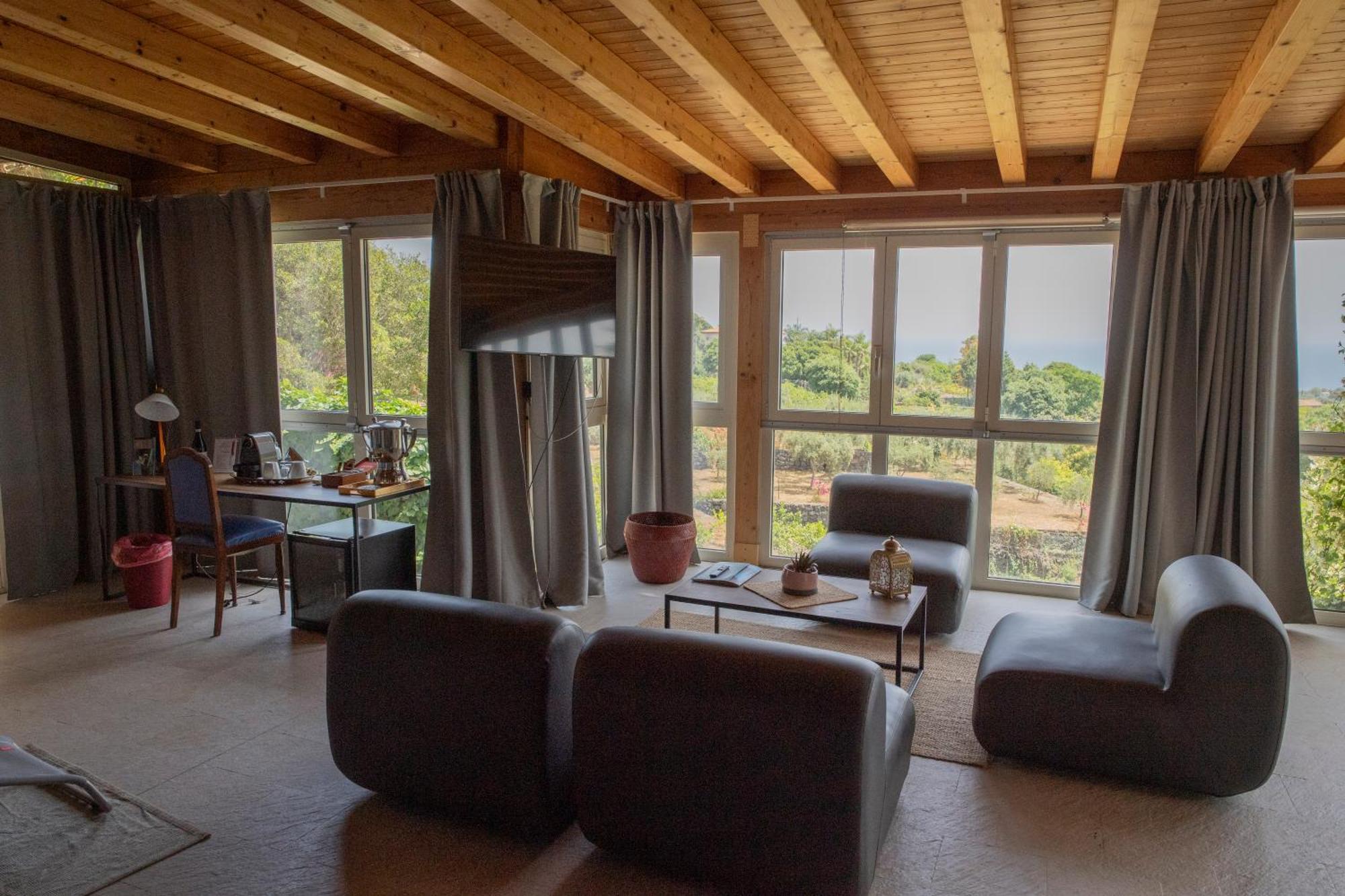 Tenuta Santa Tecla Ачиреале Экстерьер фото